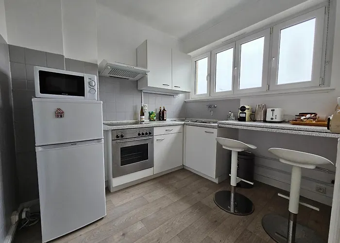 Le Nid Des Cigognes A Centre, Proche Gare, Marches De Noel